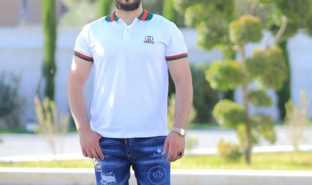 ابيض